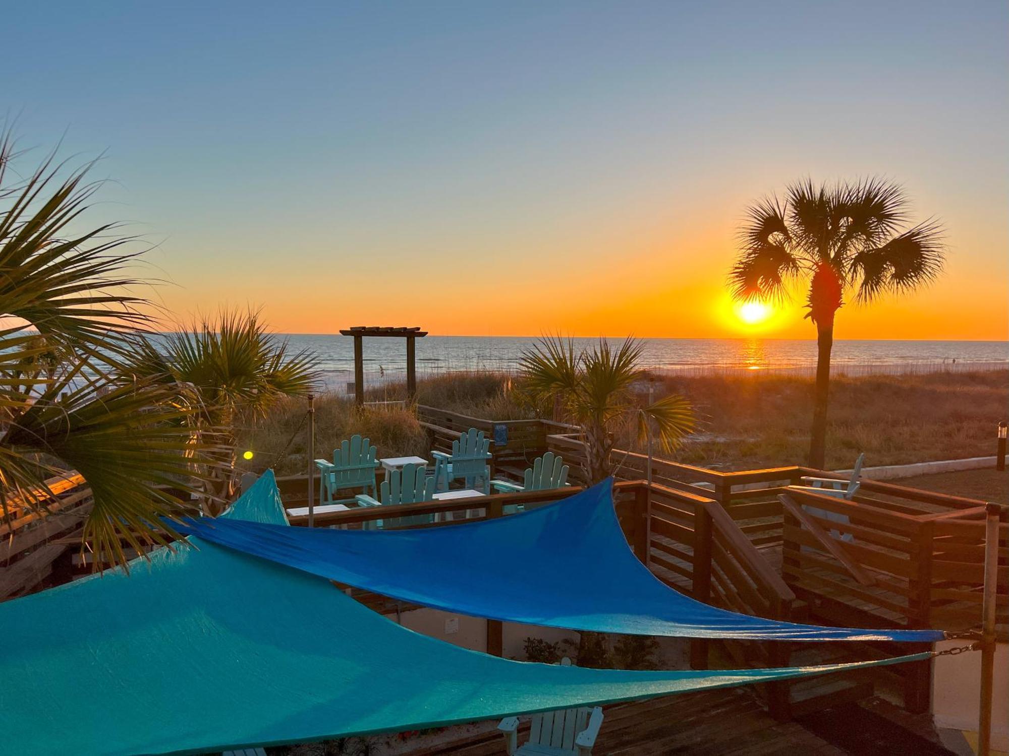 Beachfront Studio - Perfect Location - Free Beach Chairs Panama City Beach Exterior foto